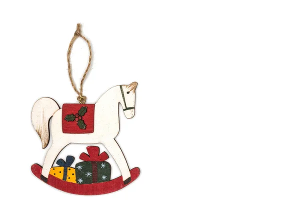 Speelgoed schommelpaard decoratie van Kerstmis. Vintage stijl, witte bac — Stockfoto