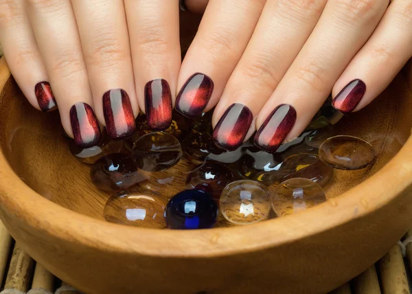 Beautiful woman's nails with nice stylish manicure. — Stock Photo, Image