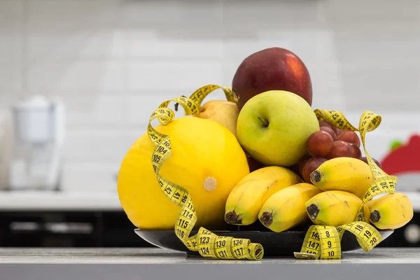 Concept of diet. Low-calorie fruit diet. Diet for weight loss. — Stock Photo, Image