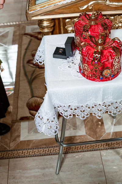 Couronnes Mariage Traditionnelles Dans Une Église Couronne Mariage Église Prête — Photo