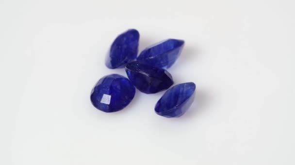 Naturalny Niebieski Kamień Szafirowy Stole Obrotowym — Wideo stockowe