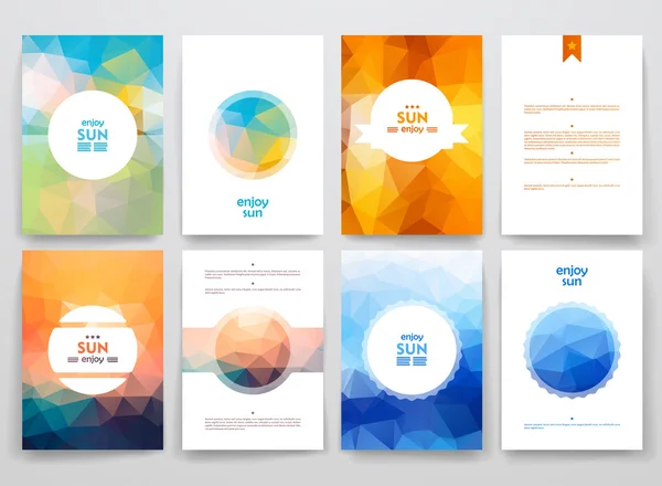 Set of brochures in poligonal style — Stock Vector