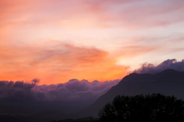 İtalya yaz günbatımı