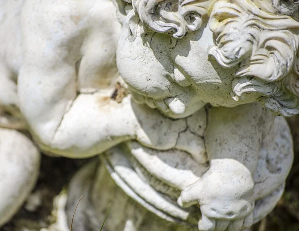 Скульптура Херувима — стоковое фото