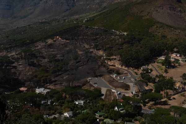 Felaket 2020 orman yangınlarının ardından Cape Town şehrine bakın 