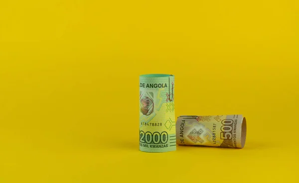 İngiliz parasının yeni serisinin banknotları - kopyalama alanı