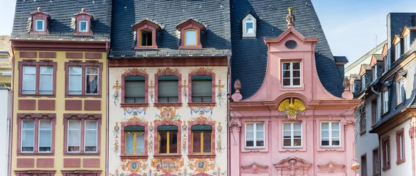 Панорама Красочных Исторических Зданий Рыночной Площади Майнца Германия — стоковое фото