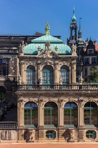 Almanya Nın Dresden Kentindeki Zwinger Kompleksinin Tarihi Binaları — Stok fotoğraf