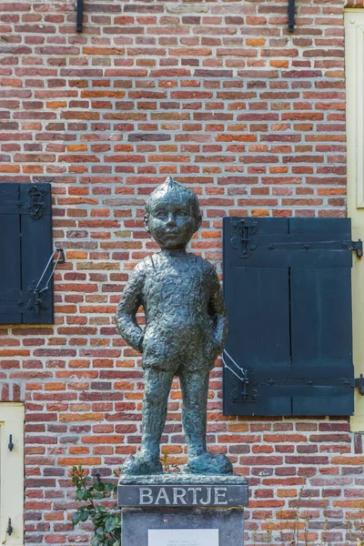 Estatua Niño Bartje Assen Países Bajos — Foto de Stock