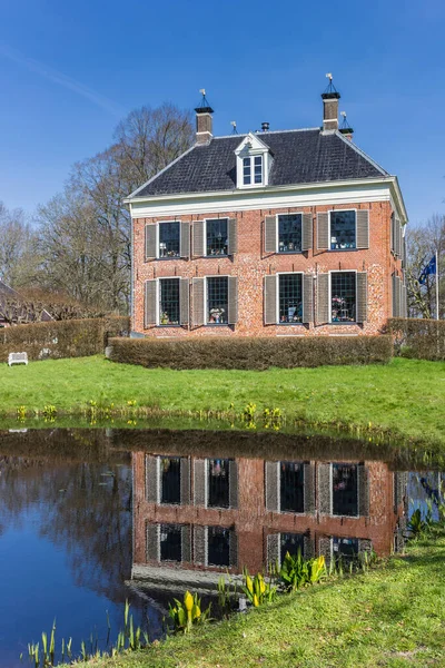 네덜란드 역사적 대저택 의정원에 — 스톡 사진