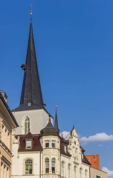 ドイツのワイマールにあるヘルダーキルシュ教会の塔 — ストック写真
