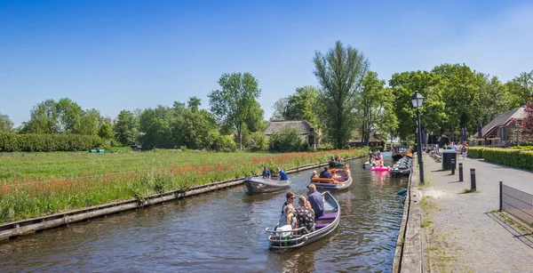 Panorama Kanálu Vedoucí Centra Města Giethoorn Nizozemsko — Stock fotografie