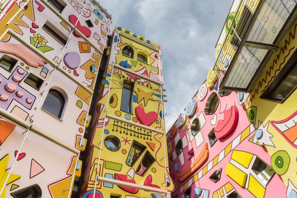 Gevels Van Het Kleurrijke Happy Rizzi Huis Braunschweig Duitsland — Stockfoto