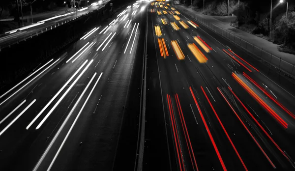 夜の高速道路交通 ストック写真