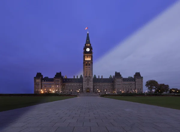 Ottawa Parliament twilight transition — Stock Photo, Image