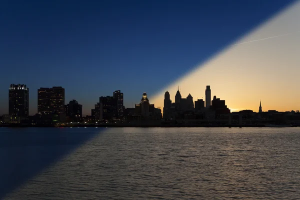Philadelphia Skyline matahari terbit senja — Stok Foto
