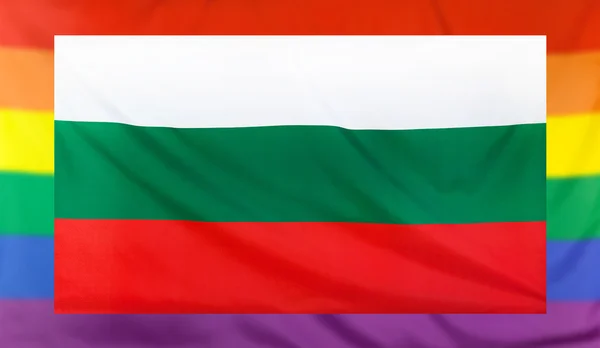 Vlag van Bulgarije en regenboog vlag — Stockfoto