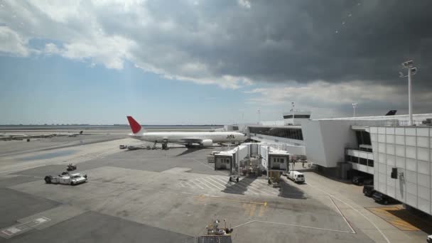 Philadelphia Airport Scene — Stock Video