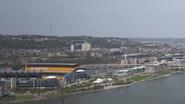 Panorama Pittsburgh na den — Stock video