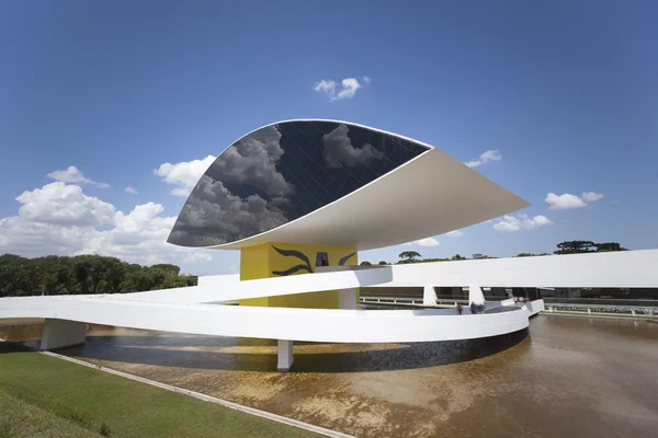 Oscar Niemeyer Müzesi