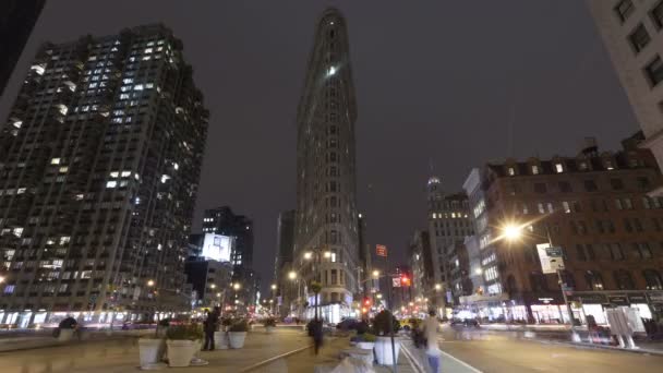 Flatiron Building New York nachts — Stockvideo