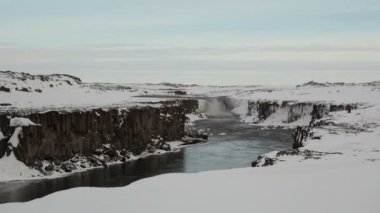İzlanda'daki Selfoss şelale