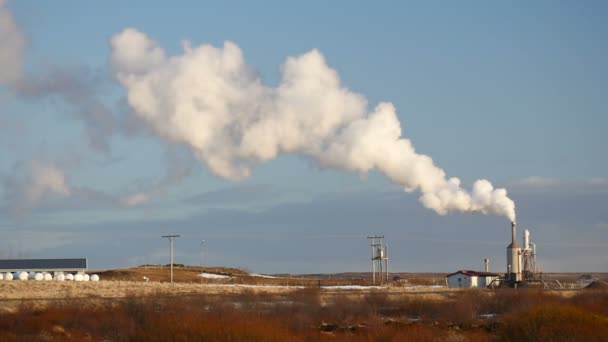 Central geotérmica de cámara lenta — Vídeos de Stock