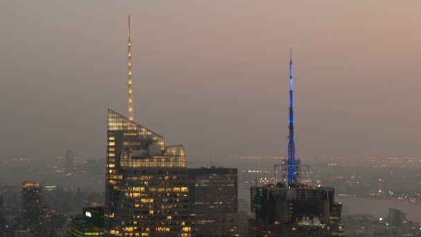 Timelapse New York luchtfoto zonsondergang uitzoomen — Stockvideo