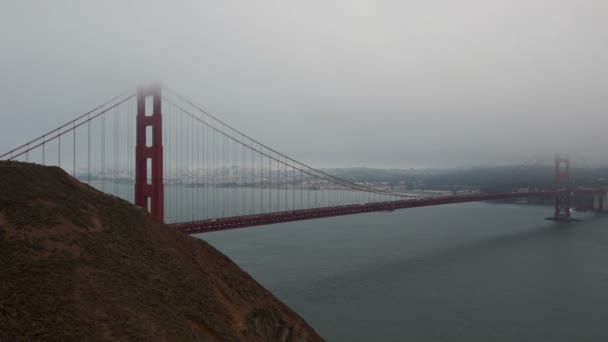 Eltelt idő Golden Gate-híd köd — Stock videók