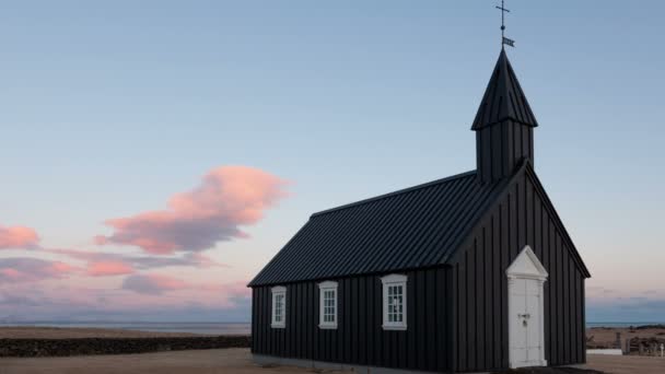 Timelapse 흑인 교회 아이슬란드 — 비디오