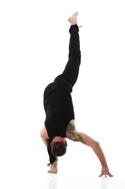 Yoga adam Studio poz