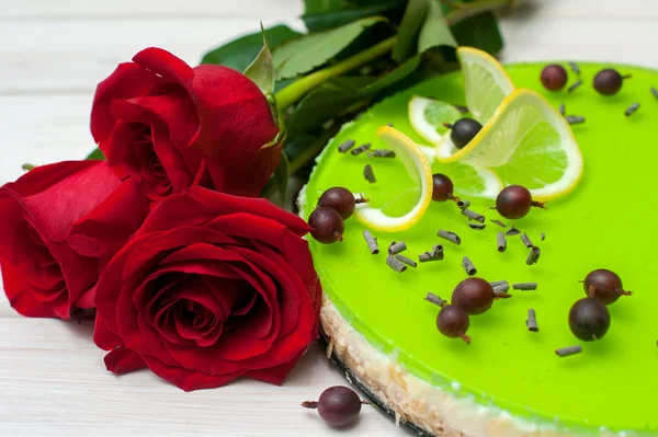 グリーン ゼリーとチーズケーキ ロイヤリティフリーのストック画像