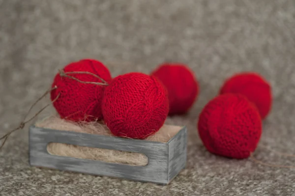 Christmas ball on wool background. Winter decoration. — Stock Photo, Image