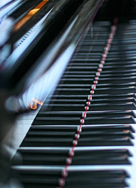 Clés Pour Piano Avec Bokeh — Photo