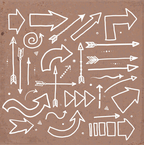 Набор красных каракулей со стрелками
