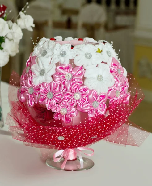 Florero Decorativo Decorado Blanco Rojo Con Flores — Foto de Stock