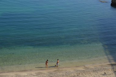 Sicilya sahilinde bir sahil Trapani vilayetinde..