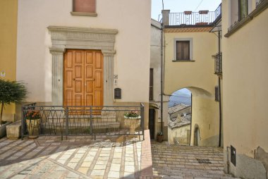 Galdo 'da San Bartolomeo' da dar bir sokak, İtalya 'nın Benevento eyaletinde bir ortaçağ köyü..