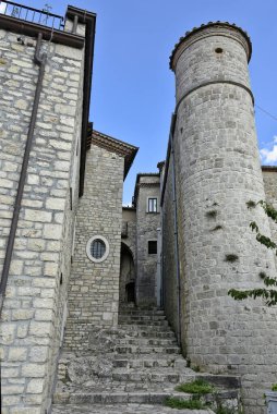 San Marco dei Cavoti 'de dar bir sokak, İtalya' nın Campania bölgesinde bir ortaçağ köyü..