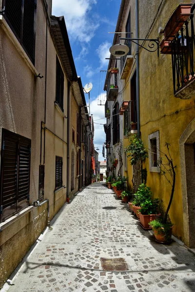 Nusco Italy Травня 2021 Невелика Вулиця Серед Мальовничих Будинків Середньовічного — стокове фото