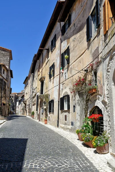 Sermoneta Italia 2021 Una Calle Entre Antiguos Edificios Medievales Piedra — Foto de Stock