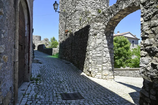 Bassiano Italia 2021 Una Calle Estrecha Entre Los Edificios Piedra — Foto de Stock