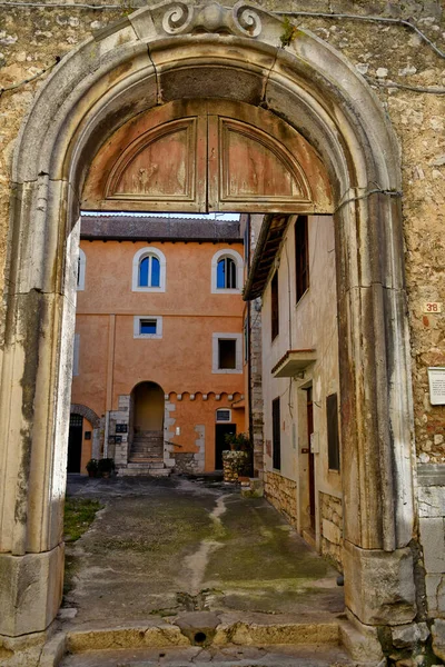 Sezze Olaszország 2021 Egy Sikátor Között Régi Házak Egy Középkori — Stock Fotó