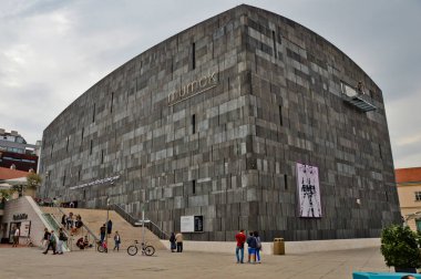 Viyana, Avusturya, 08 / 01 / 2015. Mumok Çağdaş Sanat Müzesi 'nin bulunduğu bina..