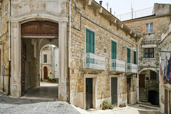 Bovino Olaszország 2021 Keskeny Utca Között Régi Házak Egy Középkori — Stock Fotó