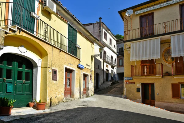 Mică Stradă Între Casele Vechi Din Sant Angelo Alife Sat — Fotografie, imagine de stoc