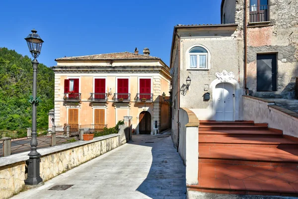Malá Ulice Mezi Starými Domy Sant Angelo Alife Horské Vesnice — Stock fotografie