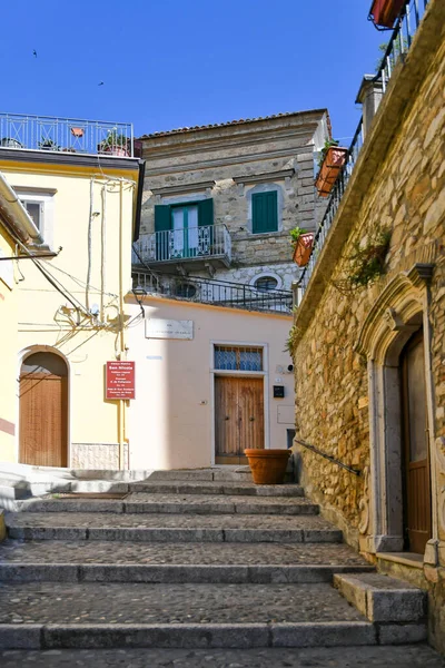 Sant Agata Puglia Itálie07 2021 Úzká Ulice Mezi Starými Domy — Stock fotografie