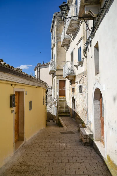 Sant Agata Puglia Itálie07 2021 Úzká Ulice Mezi Starými Domy — Stock fotografie