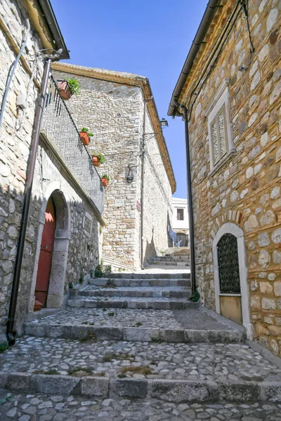 Sant Agata Puglia Italia 2021 Una Calle Estrecha Entre Las —  Fotos de Stock